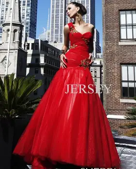 משלוח חינם 2018 בתוספת גודל שחורה vestidos רשמית אורך רצפת אדום ארוך כתף אחת שמלת ערב לאמא של הכלה שמלות