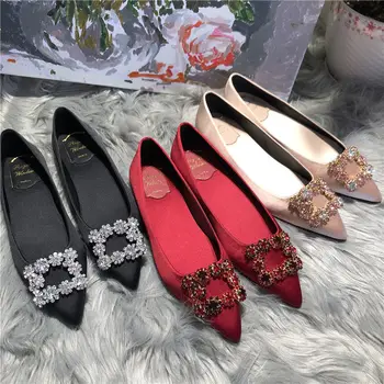 חדש נשים דירות נעלי בלינג נעלי חתונה קריסטל ליידי מוקסינים להחליק על מחודד בוהן כחול אדום יחיד נעלי גודל פלוס 42 43 44
