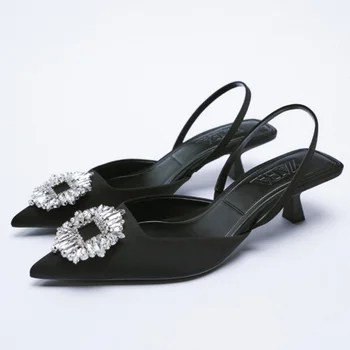 2023 הקיץ הצביע עקב גבוה ריינסטון כפתור נעלי חתונה עם רצועת אופנה סנדלים רדוד נעלי העקב של נשים