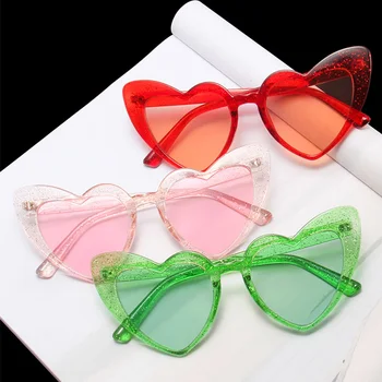 1pc חדש בצורת לב משקפי שמש נשים אופנה אוהב את הלב UV400 משקפי שמש בגוונים קיץ אופנתי אישיות Cosplay Eyewear