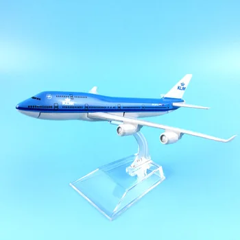 16cm טיסה דגם מטוס B747 KLM ההולנדית רויאל איירליינס מטוסי B747 ילדים צעצועים השנה/יום הולדת/אוספים מתנות
