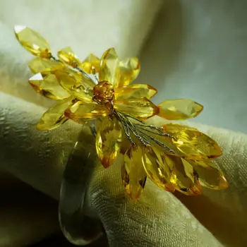 צהוב קריסטל פרח קישוט מפיות טבעת,אקריליק מחזיק מפיות חתונה