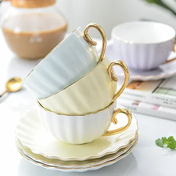 200ML ורוד עצם סין קפה כוס צלחת כף אחת להגדיר אנגלית תה של אחר הצהריים כוסות מסיבת Coffeeware ספל קפה כוסות